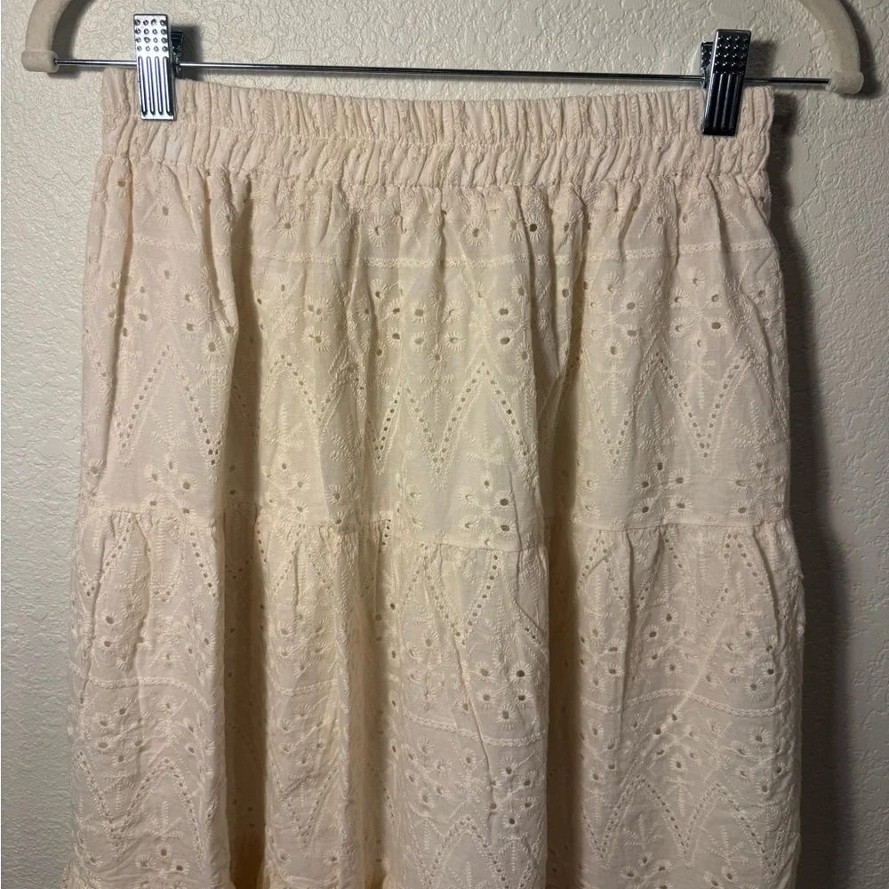 ADORA Tiered Elastic Waist 100% Cotton Eyelet Midi Skirt Boho Western Festival L - Picture 4 of 10